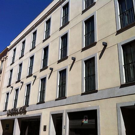 Exe Agora Caceres Hotel Ngoại thất bức ảnh