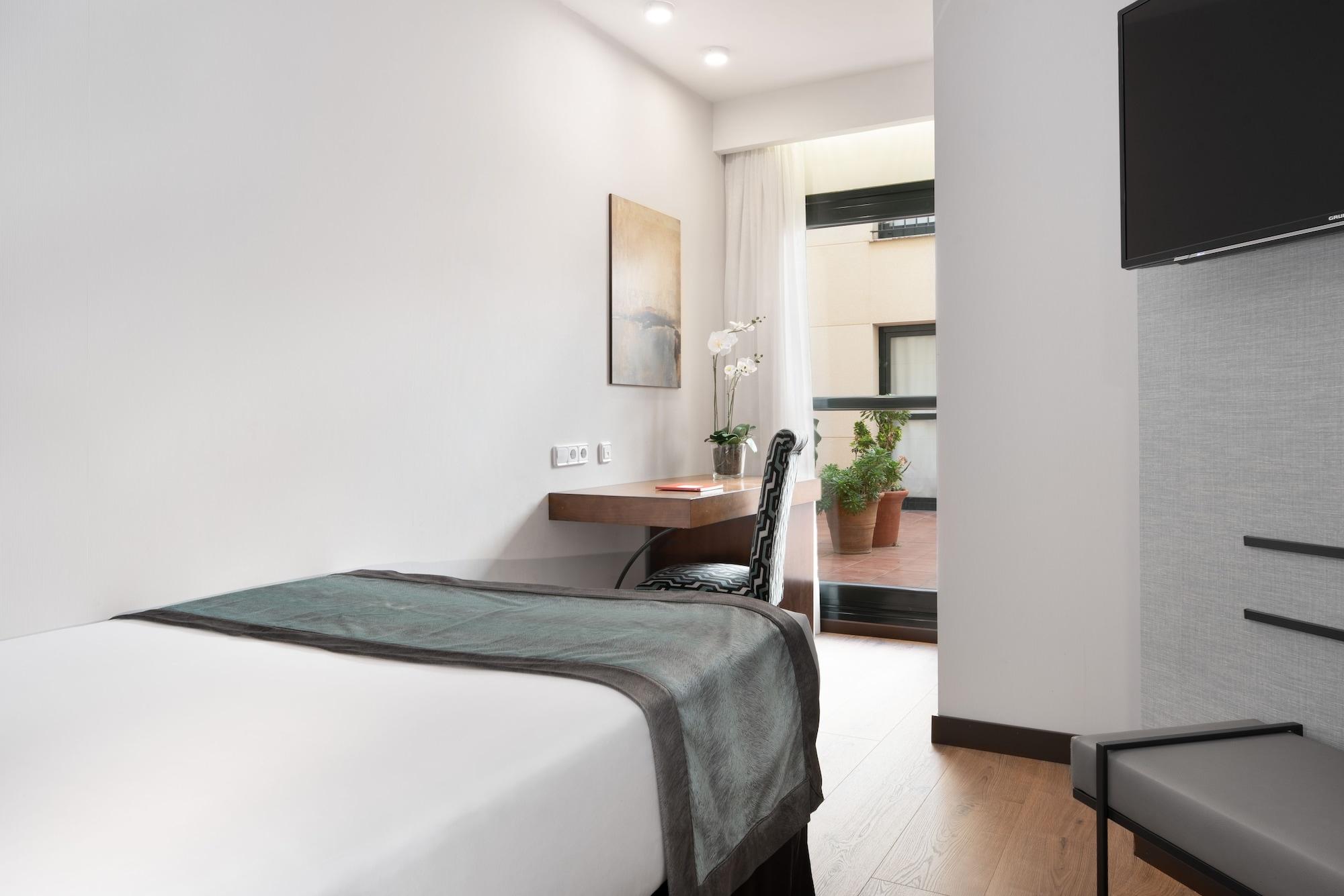 Exe Agora Caceres Hotel Ngoại thất bức ảnh