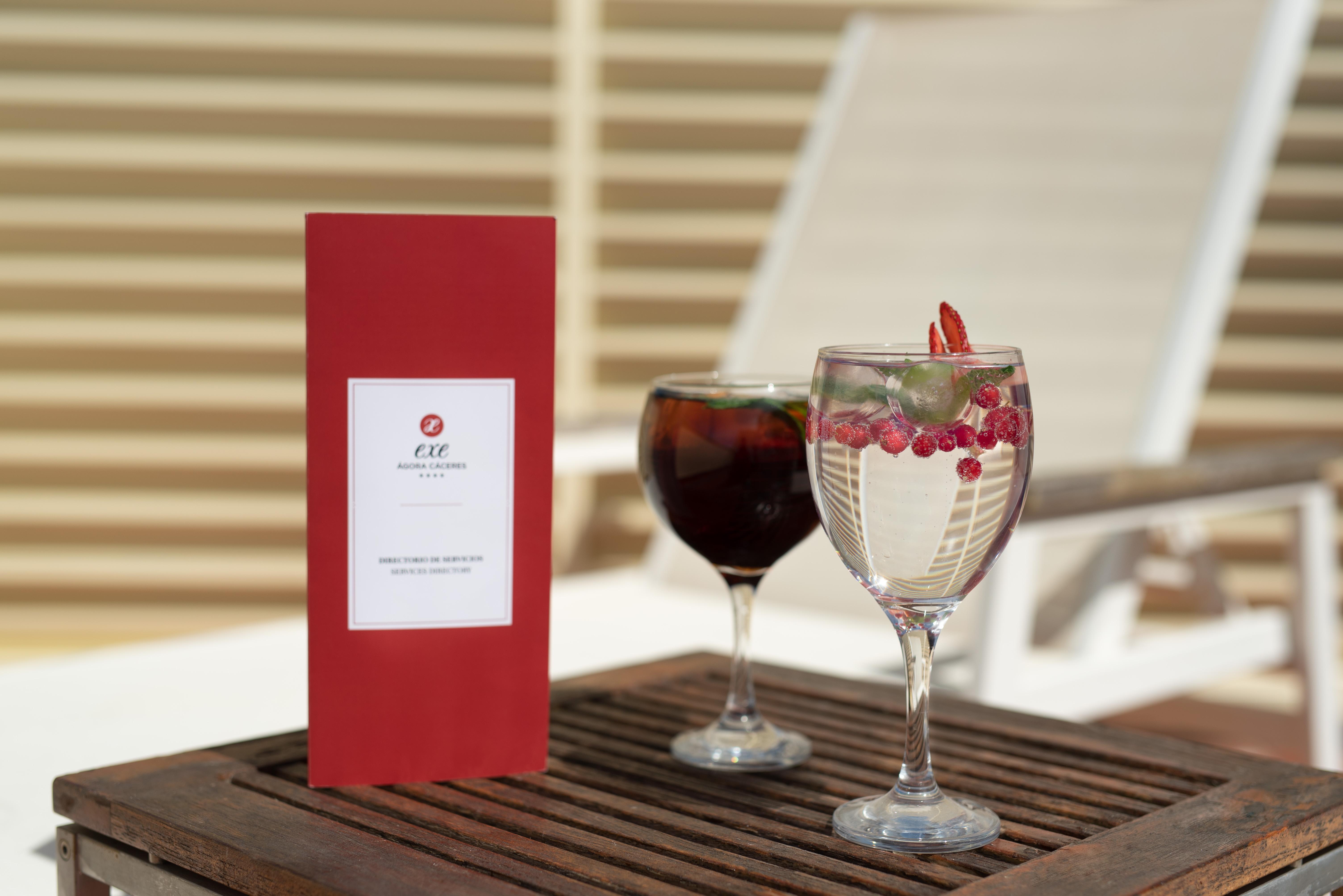 Exe Agora Caceres Hotel Ngoại thất bức ảnh