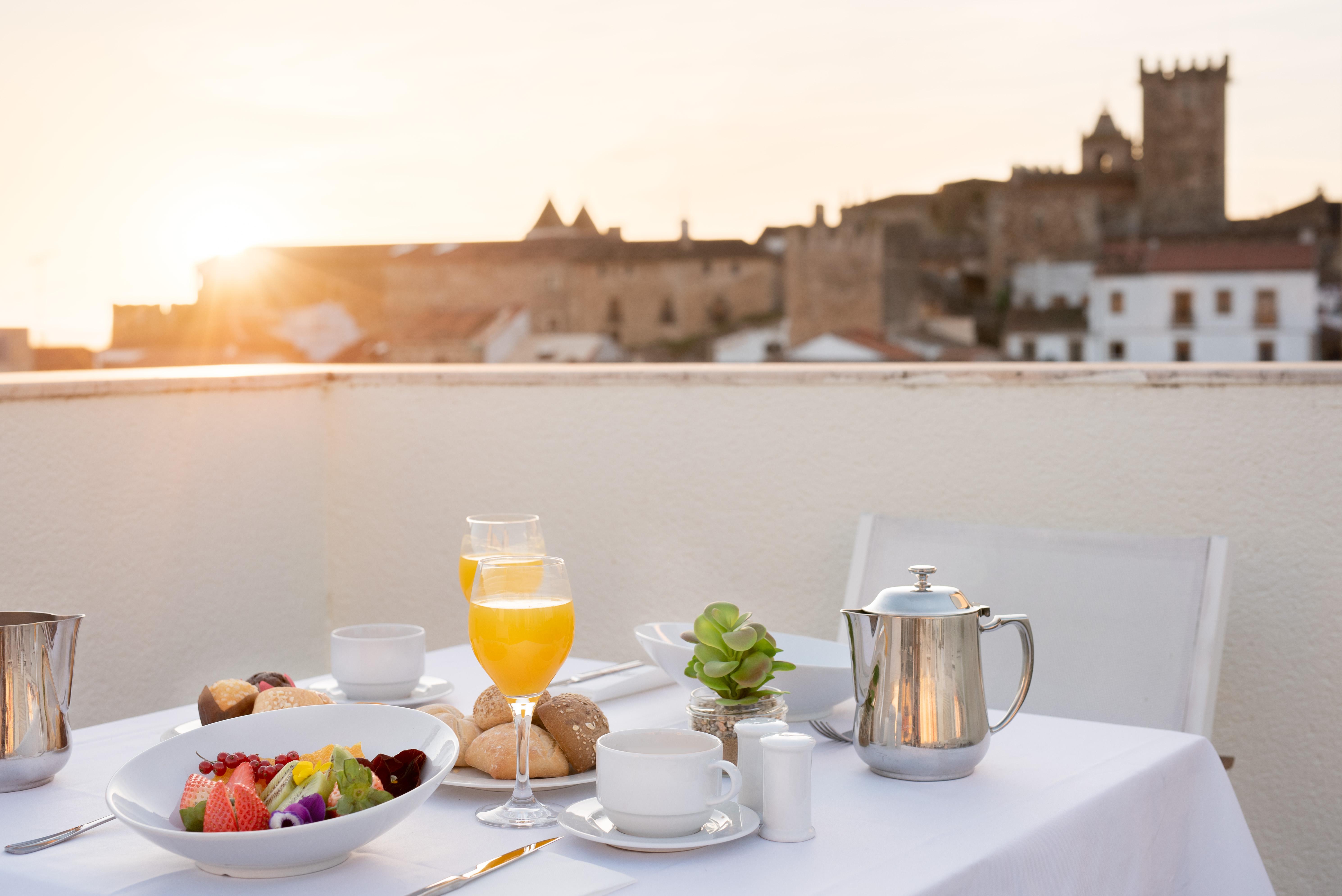 Exe Agora Caceres Hotel Ngoại thất bức ảnh
