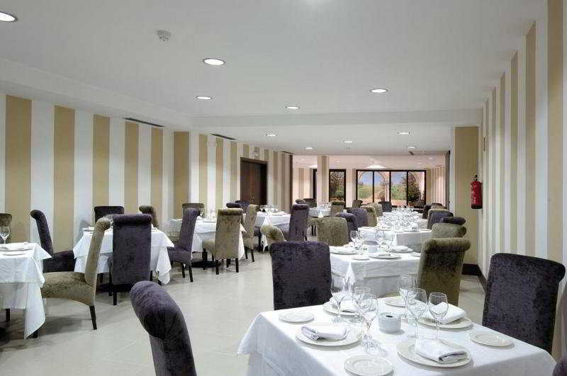 Exe Agora Caceres Hotel Ngoại thất bức ảnh